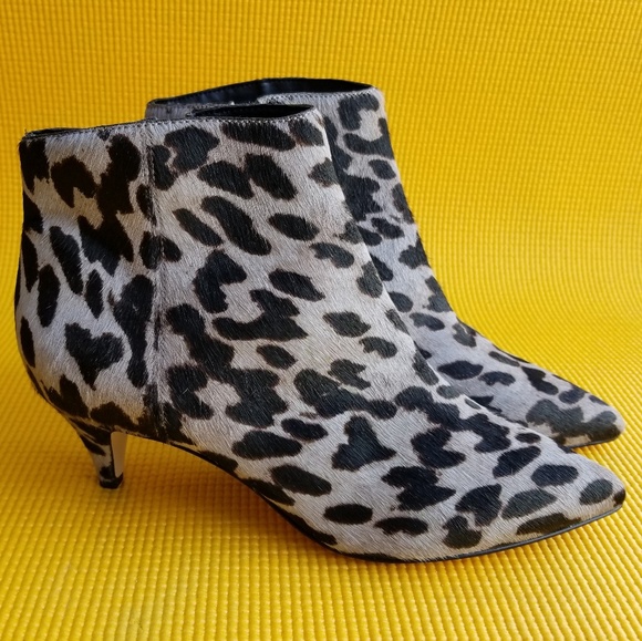 sam edelman kinzey leopard booties